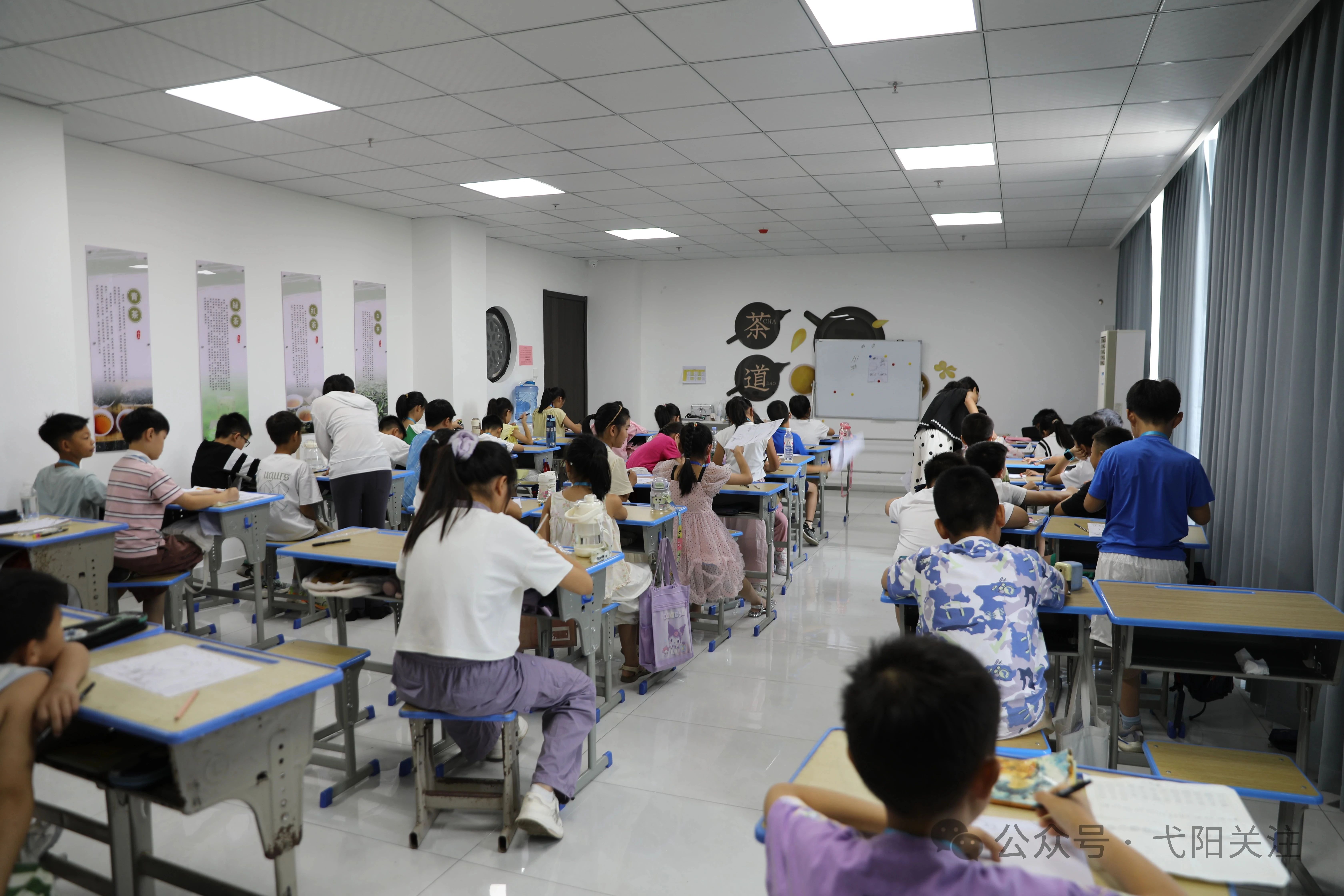 爱我上饶 当好主人翁丨“暑”有所托 娃有“趣”处，弋阳工会暑期爱心托管班上线！