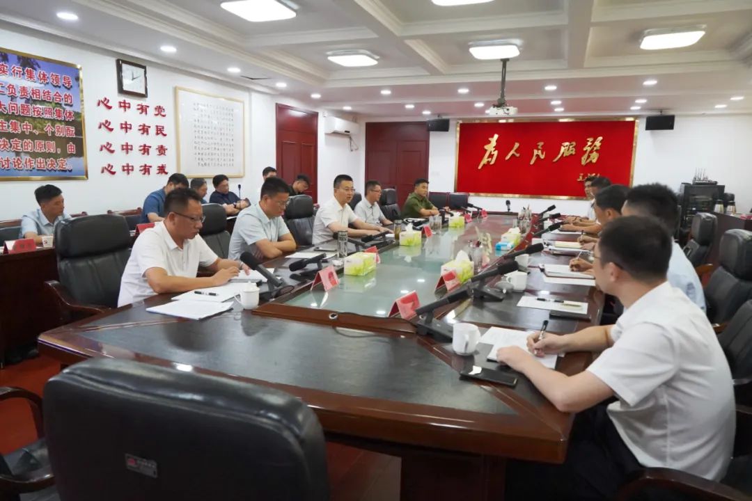 吴华会见江咨集团党委书记、董事长柳习聪一行
