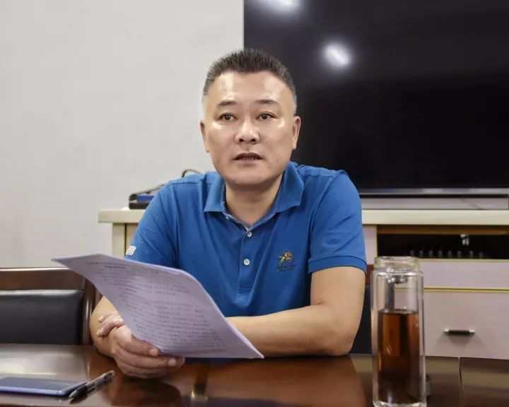 昨晚弋阳公安为了这件事300余警力统一行动