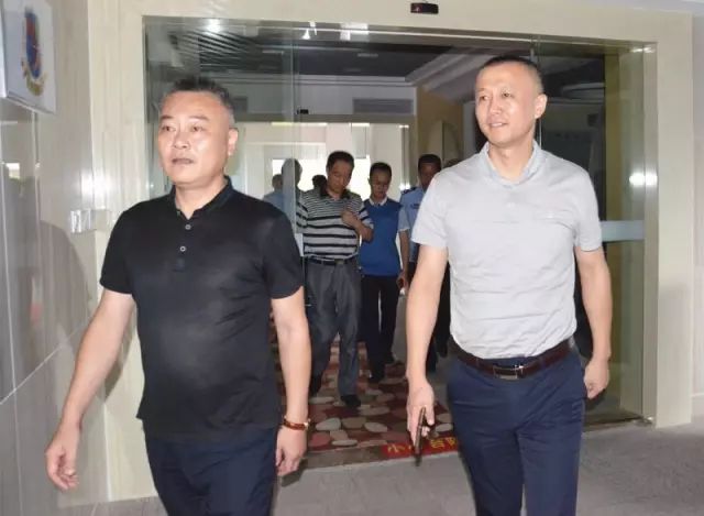 陈关华深入弋阳专题调研信息化建设